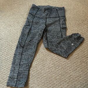Lululemon cropped fast and free